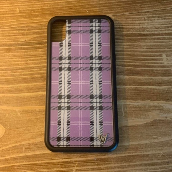 wildflower iphone xr purple plaid phone case - Picture 3 of 4